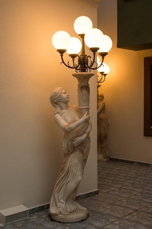 Cesmeli Konak Hotel Silivri Exterior foto